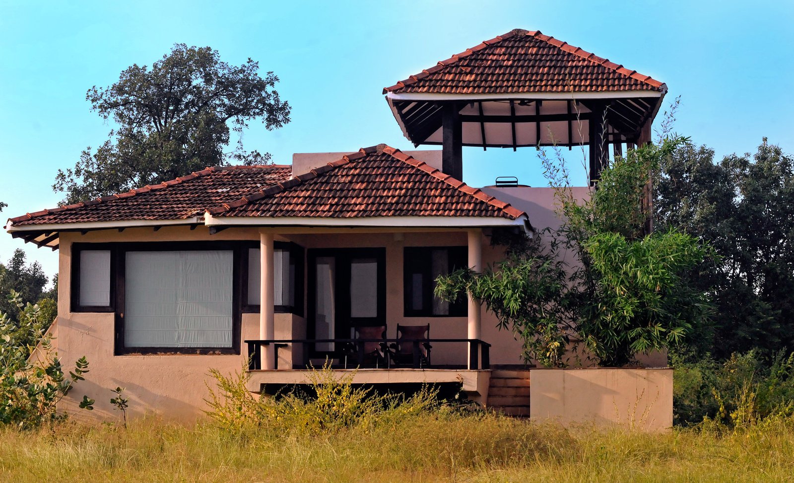 WWW.LALITRAJORA.COM